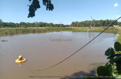 Sitio com 10 hectares de porteira fechada na região da praia grande na cidade de