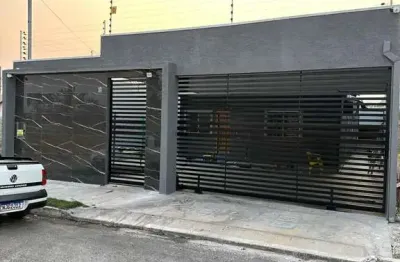 Casa em condomínio fechado com 3 quartos à venda na Avenida Z, sn, Distrito Industrial, Cuiabá