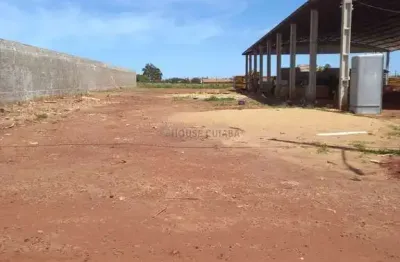 Dois terrenos um de fundos para o outro com excelente localização logística na c