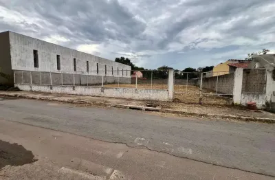 Terreno à venda na Avenida Mário Palma, 01, Ribeirão do Lipa, Cuiabá