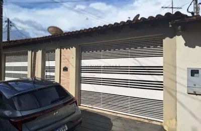 Casa com 3 quartos à venda na Rua A-1, sn, Parque Cuiabá, Cuiabá