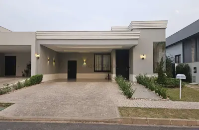 Belíssima casa no condomínio florais do valle - venda