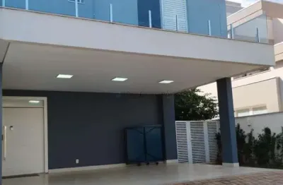 Casa em condomínio fechado com 3 quartos à venda na Avenida Érico Gonçalves Preza Filho, 361, Jardim Itália, Cuiabá