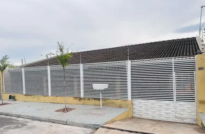 Casa à venda no cpa 2 - conforto e espaço para sua família