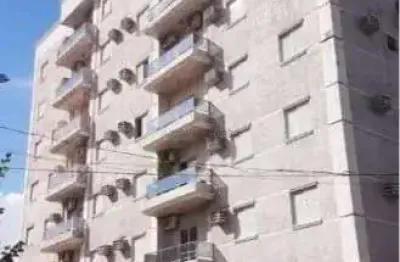 Apartamento térreo com excelente localização próx shopping goiabeiras