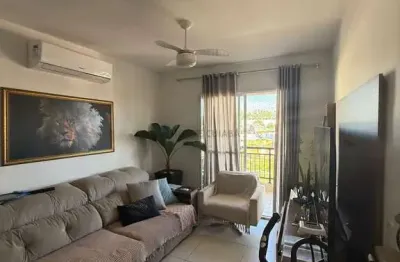 Vendo lindo apartamento semimobiliado no golden green residence