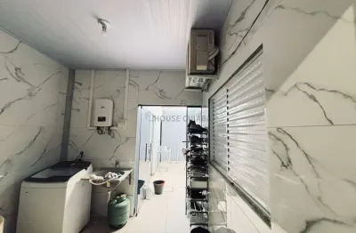 Vendo excelente casa no condomínio tuiuiú - altos do parque