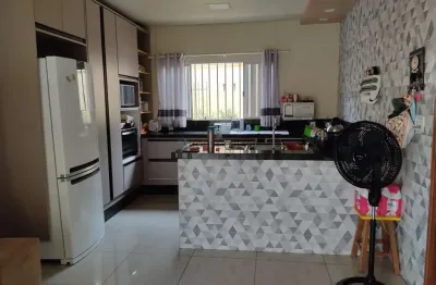 Vendo!!! uma casa bem localização no bairro vila cardoso na cidade de rondonópol