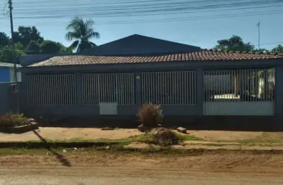 Casa com 3 quartos à venda na Rua  Elizeu  Correia, 58, Centro, Santo Antônio do Leverger