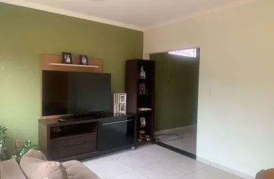 Casa à venda no Jardim Marcato, Suzano 
