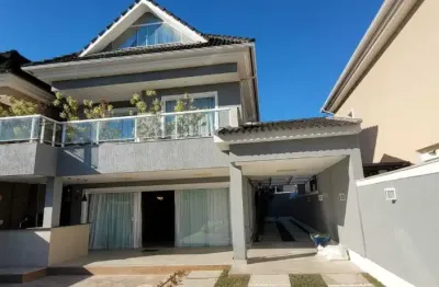 Casa em condomínio fechado com 5 quartos para alugar na Estrada Vereador Alceu de Carvalho, 555, Recreio dos Bandeirantes, Rio de Janeiro