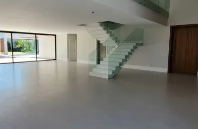 Mansão, alto padrão, com 05 suítes, com elevador privativo. primeira habitação, na barra da tijuca, rio de janeiro, rj.