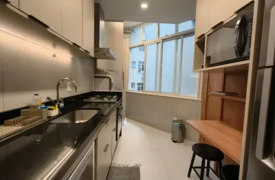Excelente apartamento de 3 três quartos na praia de icaraí!