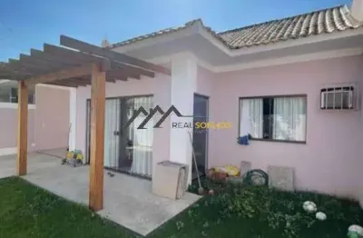 Casa linear em excelente localização - pontinha- araruama/rj