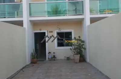 Casa com 2 quartos à venda na Vila Capri, Araruama 