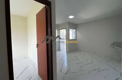 Casa com 2 quartos para alugar na Fazendinha, Araruama 