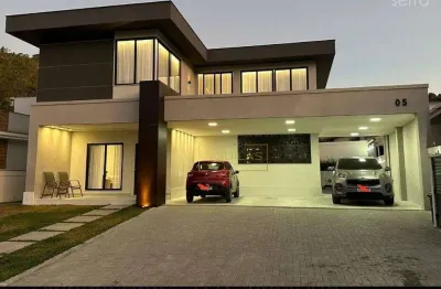 Casa com 4 dormitórios à venda, 267 m² por r$ 1.600.000,00 - albuquerque - teresópolis/rj