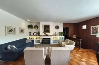 Casa com 8 dormitórios à venda, 700 m² por r$ 2.500.000,00 - albuquerque - teresópolis/rj