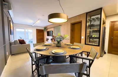 Casa com 2 quartos à venda na avenida primeiro de maio, 4041, várzea grande 1º de maio, gramado, 82 m2 por r$ 879.000