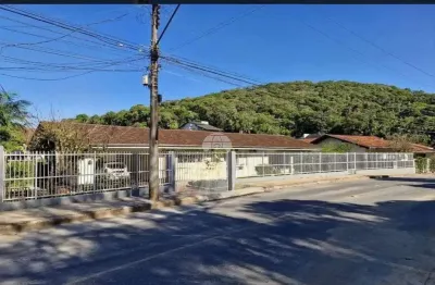 Casa com 3 quartos à venda na rua alceu koehntopp, 1220, américa, joinville, 210 m2 por r$ 995.000