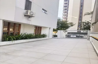 Apartamento com 3 quartos à venda na rua presidente coutinho, 79, centro, florianópolis, 117 m2 por r$ 1.300.000