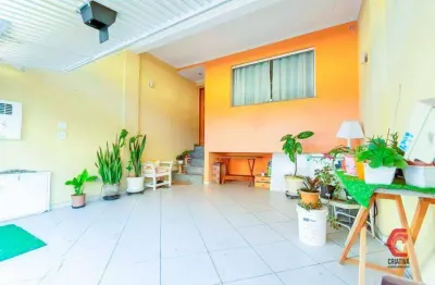 Sobrado com  180 m² , 5 dormitórios sendo 1 suíte e 2 vagas no tatuapé