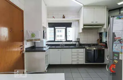 Apartamento com 127 m², 3 dormitórios sendo 1 suíte e 2 vagas no tatuapé
