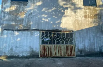 Galpão comercial no bairro igarapé. medindo 12 x 36m, em localização estratégica para o seu negócio crescer.