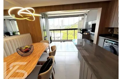 Apartamento com 2 quartos à venda na Rua Laura dos Santos Laurindo, 221, Praia Brava, Itajaí