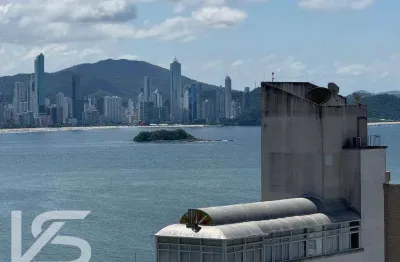 Apartamento com 3 quartos à venda na Rua 4500, 11, Centro, Balneário Camboriú