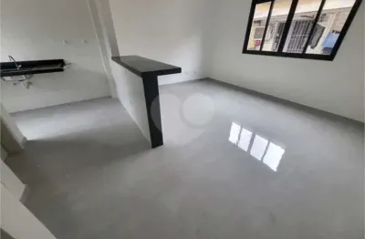 Casa com 2 quartos à venda na Rua Rodrigo Silva, Macuco, Santos