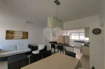 Apartamento com 3 quartos à venda na Rua Paraguai, Enseada, Guarujá