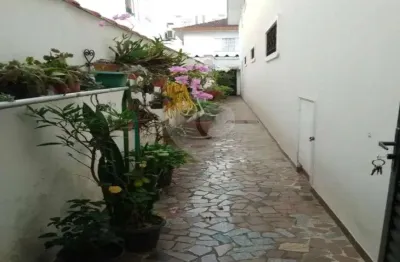 Casa com 4 quartos à venda na Rua Nabuco de Araújo, Embaré, Santos