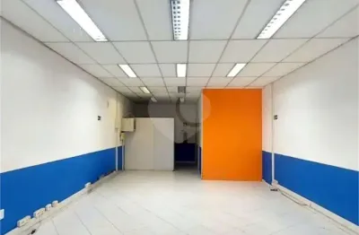 Sala comercial para alugar na Avenida João Pessoa, Centro, Santos