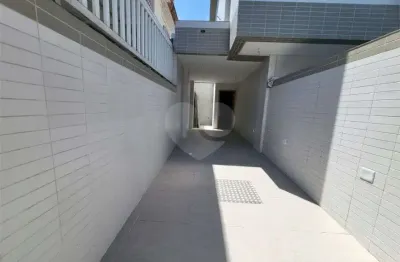 Casa com 3 quartos à venda na Rua Guaibê, Aparecida, Santos