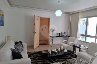 Apartamento com 3 quartos à venda na Rua Doutor Alamir Martins, Gonzaga, Santos