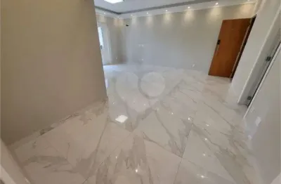 Apartamento com 4 quartos à venda na Rua Pernambuco, Gonzaga, Santos