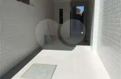 Casa com 3 quartos à venda na Rua Comendador Alfaia Rodrigues, Embaré, Santos