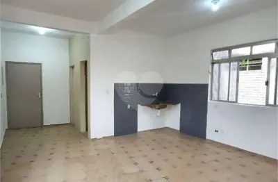 Sala comercial para alugar na Avenida Doutor Pedro Lessa, Embaré, Santos