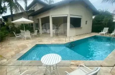 Casa com 4 quartos à venda na Rua Odair Pirani, Jardim Acapulco, Guarujá