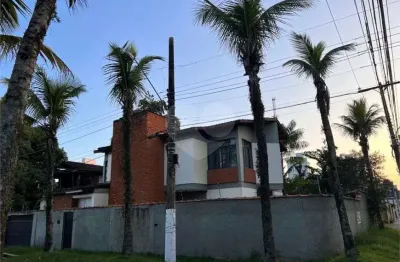 Casa com 4 quartos à venda na Avenida Desembargador Plínio de Carvalho Pinto, Enseada, Guarujá