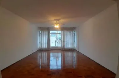 Apartamento com 2 quartos à venda ou para locação em gonzaga - sp
