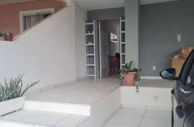 Casa com 2 quartos para alugar no Sim, Feira de Santana 