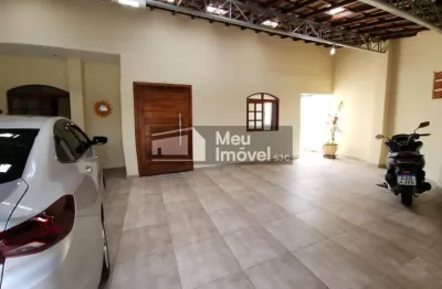Casa em condomínio no parque nova esperança – 167 m² construídos | 3 dormitórios e área gourmet