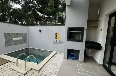 Sobrado mobiliado à venda em mariscal, bombinhas/sc