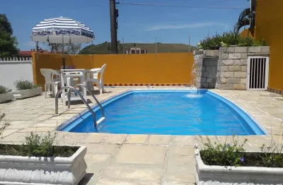 Casa com piscina  para  aluguel temporada na praia martim de sá .- caraguatatuba-sp