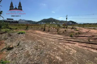 Terreno à venda no Centro, Antônio Carlos 