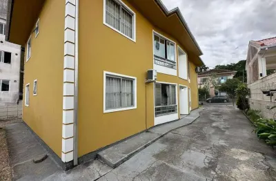 Apartamento semimobiliado à venda no real parque ? são josé | 2 dormitórios | sacada com churrasqueira | vaga coberta