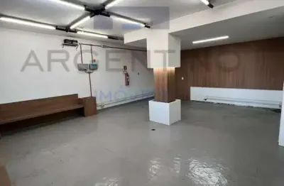 Excelente prédio comercial com elevador para locação