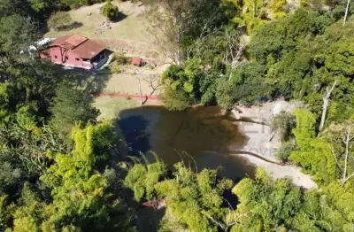 Magnífico sítio à venda na serra do itapeti - mogi das cruzes (sp)